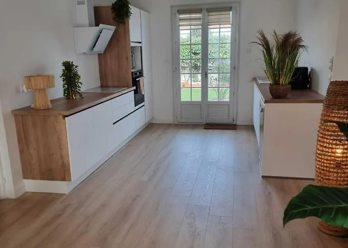 Διαμέρισμα Le Bananier, Quartier La Chaume Avec Jardin, A 1km, 4 A 5 Pers Les Sables-dʼOlonne