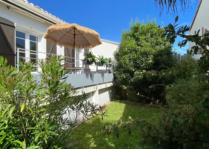 Le Bananier, Quartier La Chaume Avec Jardin, A 1km, 4 A 5 Pers Apartament