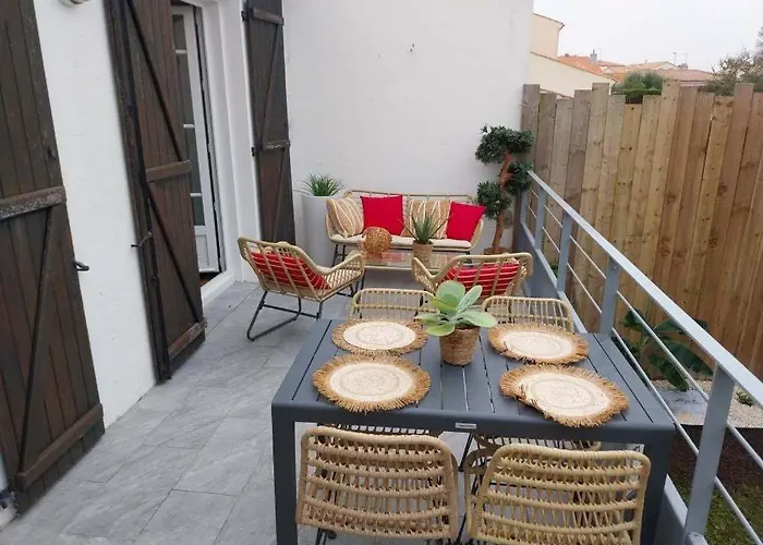 Apartament Le Bananier, Quartier La Chaume Avec Jardin, A 1km, 4 A 5 Pers *